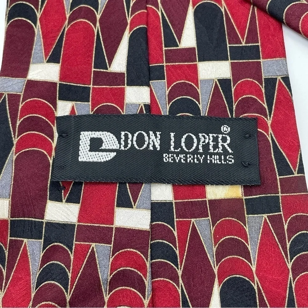 Don Loper Vintage Geometric 100% Italian Silk Tie Red Retro Designer Hollywood